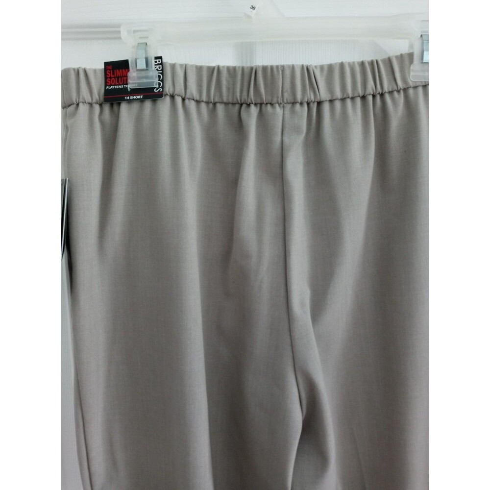 NWT BRIGGS Slimming Solution Women PANTS Size 14S  Short NEW
